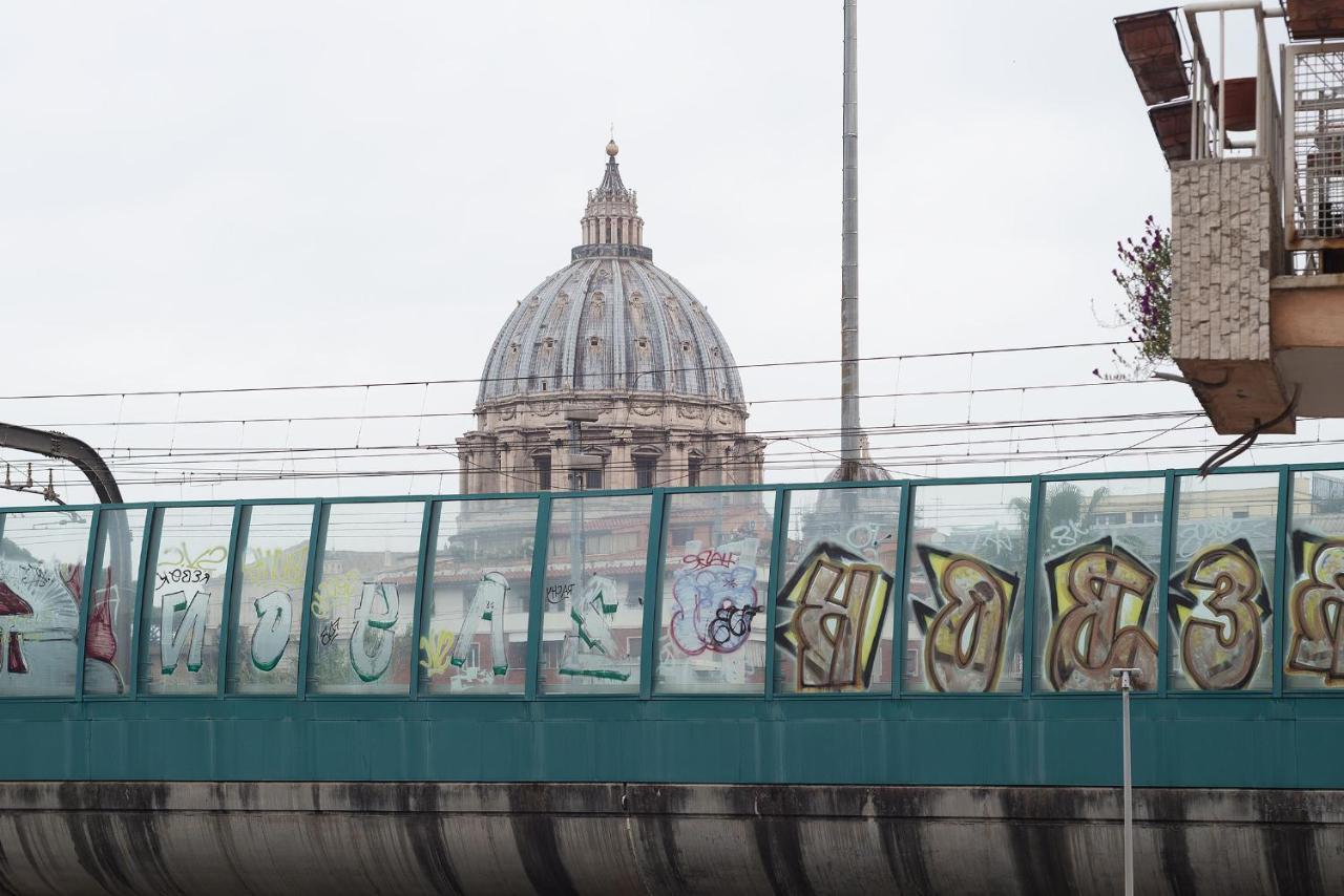 Appartamenti Clivo Di Monte Del Gallo Roma Exterior foto